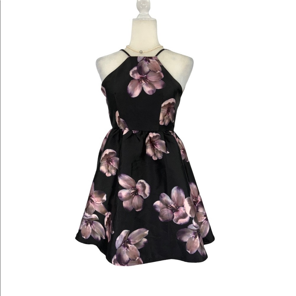 Lulus Dress B10 - Picture 3 of 12
